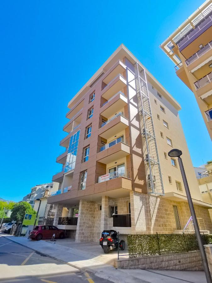 Apartments Lora Zmajeva, 7 ブドヴァ エクステリア 写真