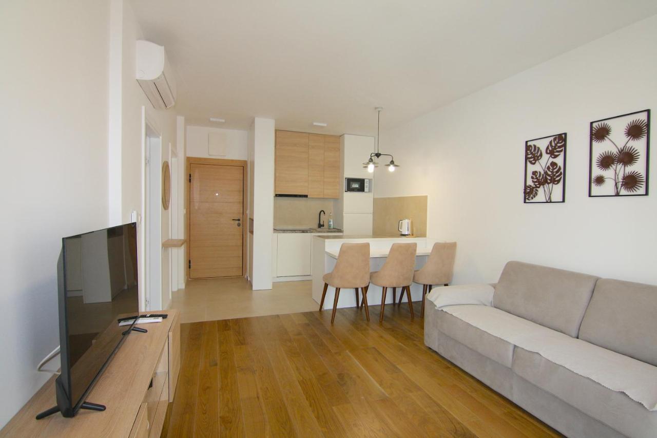 Apartments Lora Zmajeva, 7 ブドヴァ エクステリア 写真