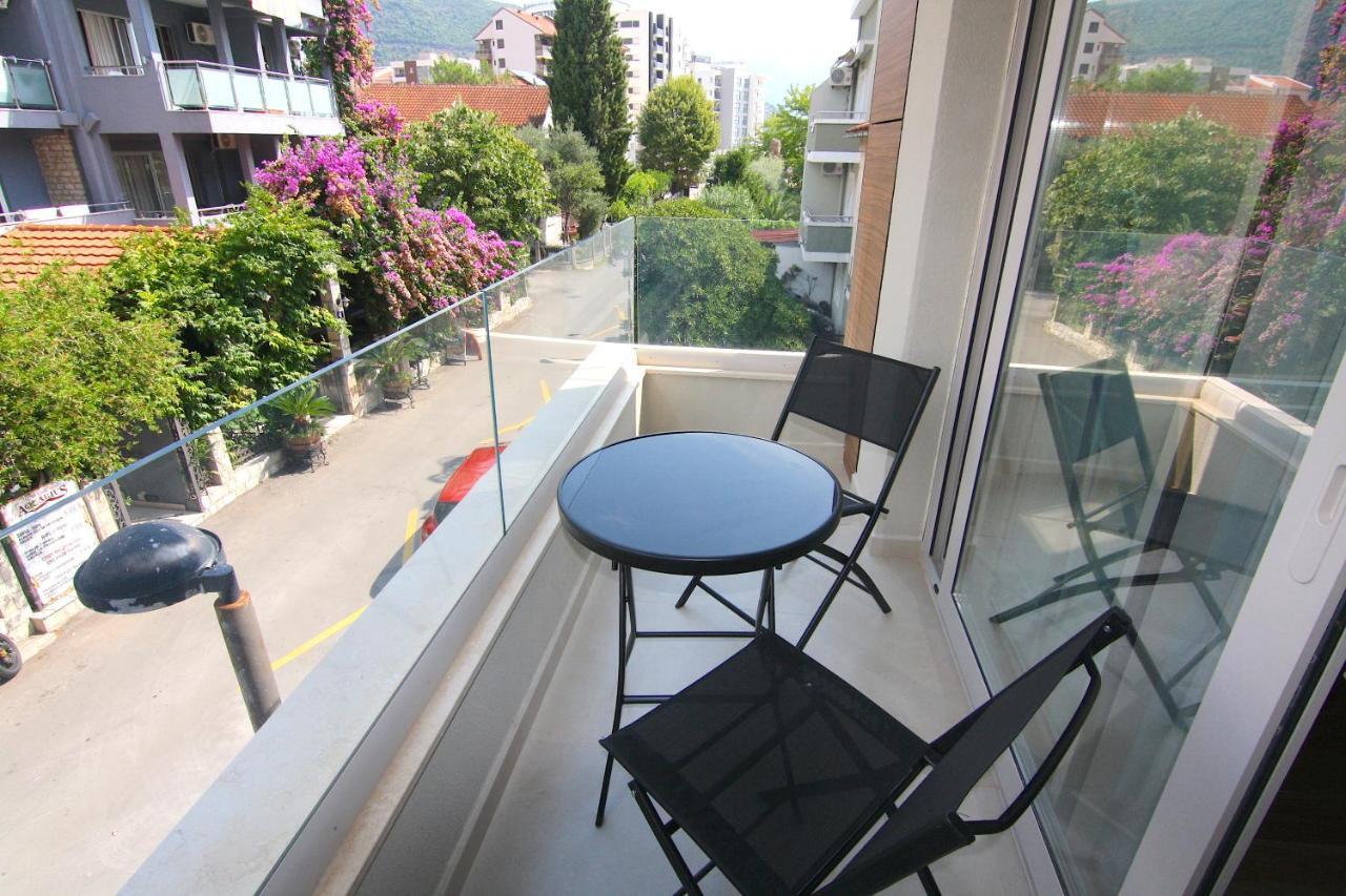 Apartments Lora Zmajeva, 7 ブドヴァ エクステリア 写真